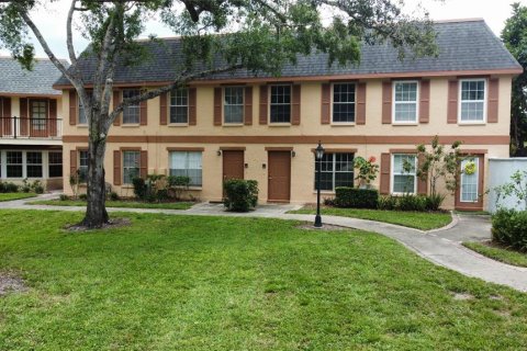 Condo in Tampa, Florida, 2 bedrooms  № 1848573 - photo 6