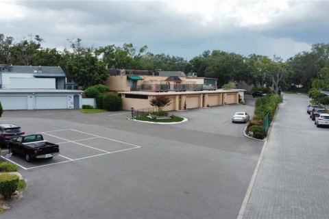 Condo in Tampa, Florida, 2 bedrooms  № 1848573 - photo 12