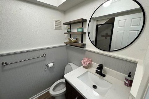 Condo in Tampa, Florida, 2 bedrooms  № 1848573 - photo 26