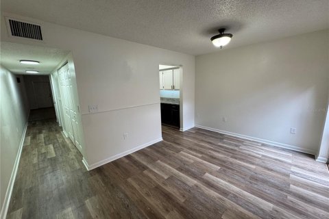 Condo in Tampa, Florida, 2 bedrooms  № 1848573 - photo 20