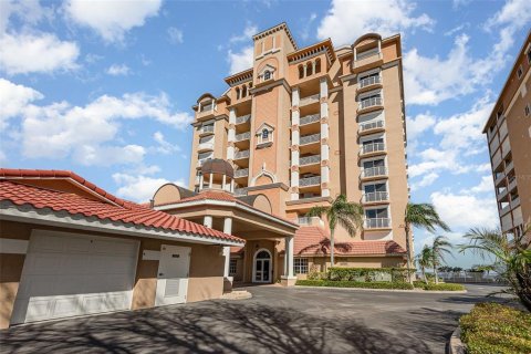 Condominio en venta en Titusville, Florida, 3 dormitorios, 224.36 m2 № 1547872 - foto 2