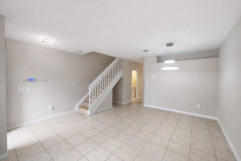 Condominio en venta en Homestead, Florida, 3 dormitorios, 134.89 m2 № 2040442 - foto 3