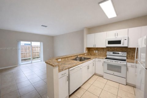 Condominio en venta en Homestead, Florida, 3 dormitorios, 134.89 m2 № 2040442 - foto 7