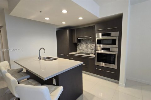 Condominio en alquiler en Doral, Florida, 1 dormitorio, 91.88 m2 № 2026764 - foto 6