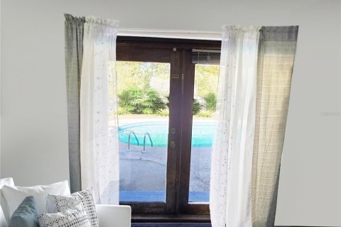 Купить виллу или дом в Хамптон, Флорида 5 комнат, 162.02м2, № 2234551 - фото 9