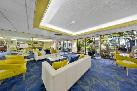 Condo in Hollywood, Florida, 1 bedroom  № 1814013 - photo 23