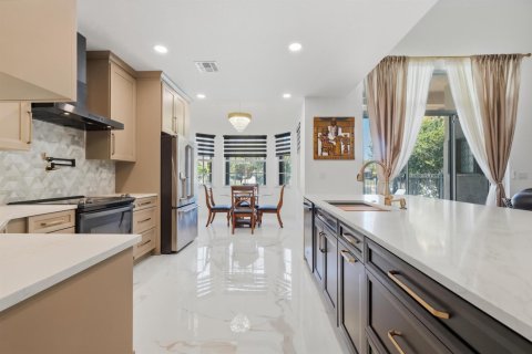 Villa ou maison à vendre à Coral Springs, Floride: 5 chambres, 259.01 m2 № 2087465 - photo 6