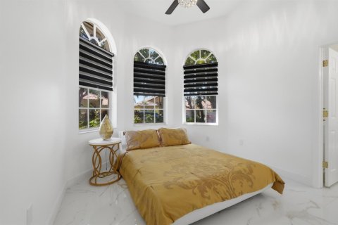 Villa ou maison à vendre à Coral Springs, Floride: 5 chambres, 259.01 m2 № 2087465 - photo 24