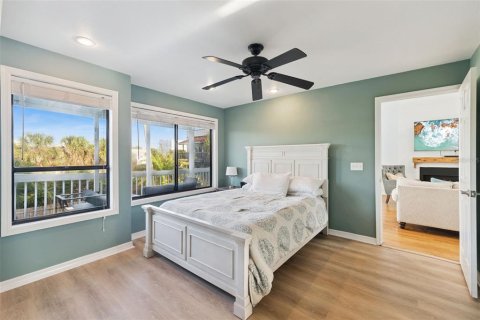 Villa ou maison à vendre à New Smyrna Beach, Floride: 4 chambres, 253.07 m2 № 2121432 - photo 27