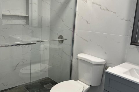 Снять в аренду кондоминиум в Санни-Айлс-Бич, Флорида 1 спальня, 50.72м2, № 2034588 - фото 12