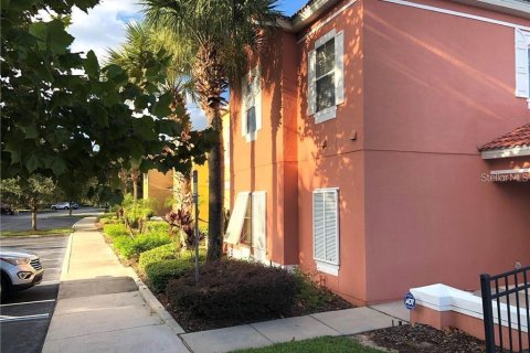 Casa en alquiler en Kissimmee, Florida, 4 dormitorios, 151.99 m2 № 1906110 - foto 24
