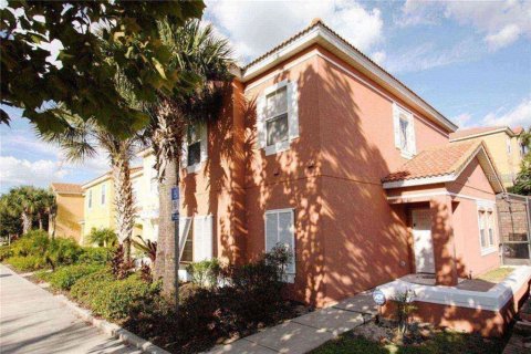 Casa en alquiler en Kissimmee, Florida, 4 dormitorios, 151.99 m2 № 1906110 - foto 1