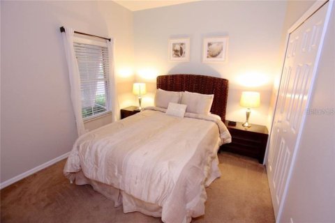 Casa en alquiler en Kissimmee, Florida, 4 dormitorios, 151.99 m2 № 1906110 - foto 9