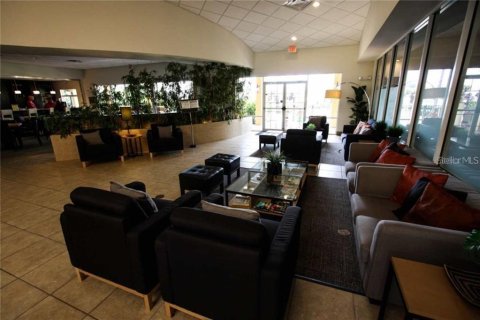 Casa en alquiler en Kissimmee, Florida, 4 dormitorios, 151.99 m2 № 1906110 - foto 21