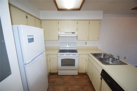 Copropriété à vendre à Mulberry, Floride: 2 chambres, 61.5 m2 № 2233201 - photo 3