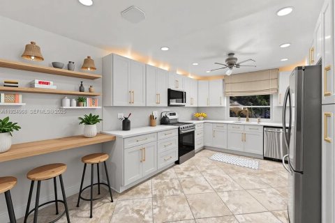 Casa en venta en Weston, Florida, 4 dormitorios, 315.59 m2 № 1983141 - foto 7