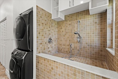 Casa en venta en Weston, Florida, 4 dormitorios, 315.59 m2 № 1983141 - foto 30