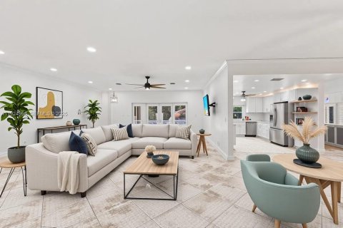 Casa en venta en Weston, Florida, 4 dormitorios, 315.59 m2 № 1983141 - foto 3