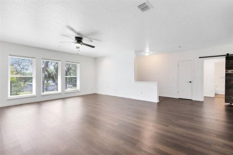 Villa ou maison à vendre à Apopka, Floride: 3 chambres, 197.88 m2 № 1905808 - photo 16