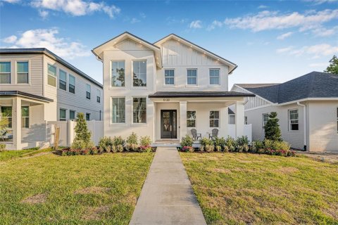 Casa en venta en Saint Petersburg, Florida, 4 dormitorios, 243.03 m2 № 1719718 - foto 2