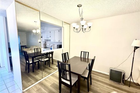 Casa en alquiler en Largo, Florida, 2 dormitorios, 89.46 m2 № 1914058 - foto 8