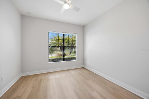 House in Venice, Florida 3 bedrooms, 203.83 sq.m. № 2324033 - photo 30