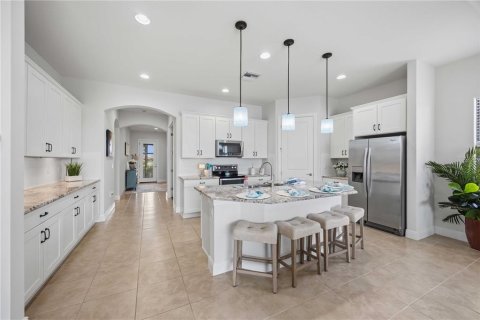 House in Venice, Florida 3 bedrooms, 203.83 sq.m. № 2324033 - photo 20