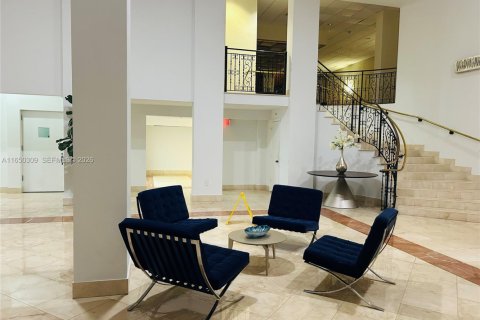 Copropriété à vendre à Miami Beach, Floride: 3 chambres, 205.22 m2 № 2047158 - photo 30
