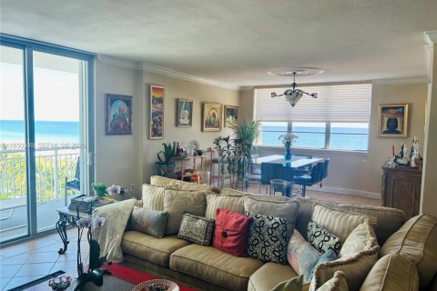 Copropriété à vendre à Miami Beach, Floride: 3 chambres, 205.22 m2 № 2047158 - photo 26