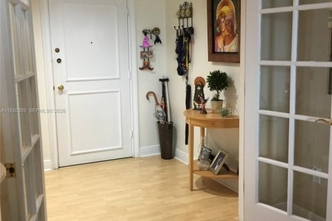 Copropriété à vendre à Miami Beach, Floride: 3 chambres, 205.22 m2 № 2047158 - photo 5