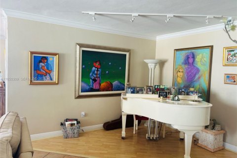 Copropriété à vendre à Miami Beach, Floride: 3 chambres, 205.22 m2 № 2047158 - photo 25