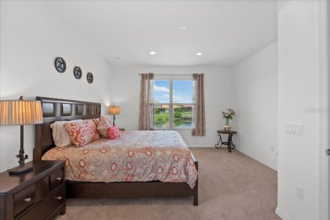 House in BELLALAGO in Kissimmee, Florida 3 bedrooms, 198.63 sq.m. № 1883875 - photo 23