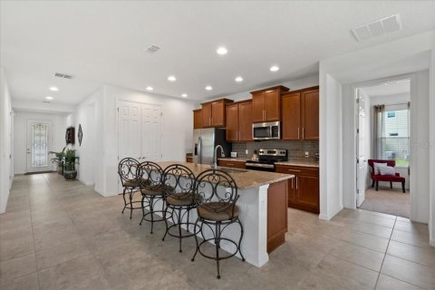 House in BELLALAGO in Kissimmee, Florida 3 bedrooms, 198.63 sq.m. № 1883875 - photo 18