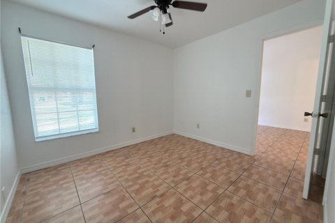 House in Kissimmee, Florida 2 bedrooms, 79.34 sq.m. № 2205668 - photo 22