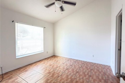 House in Kissimmee, Florida 2 bedrooms, 79.34 sq.m. № 2205668 - photo 18