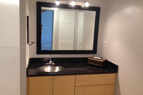 Купить кондоминиум в Авентура, Флорида 1 спальня, 75.25м2, № 2013915 - фото 15