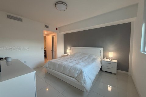 Condo in Doral, Florida, 2 bedrooms  № 2045409 - photo 6