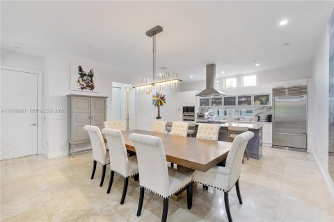 Townhouse in Pompano Beach, Florida 3 bedrooms, 274.06 sq.m. № 1996982 - photo 25