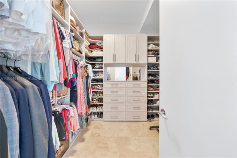 Townhouse in Pompano Beach, Florida 3 bedrooms, 274.06 sq.m. № 1996982 - photo 10