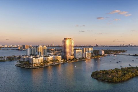 Condominio en venta en Miami Beach, Florida, 4 dormitorios, 301.65 m2 № 2045607 - foto 24