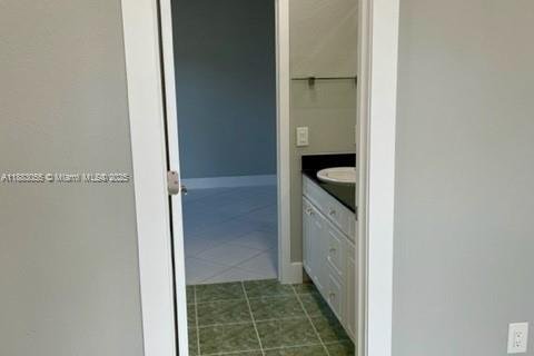Villa ou maison à louer à Miami, Floride: 5 chambres, 338.91 m2 № 1930932 - photo 9