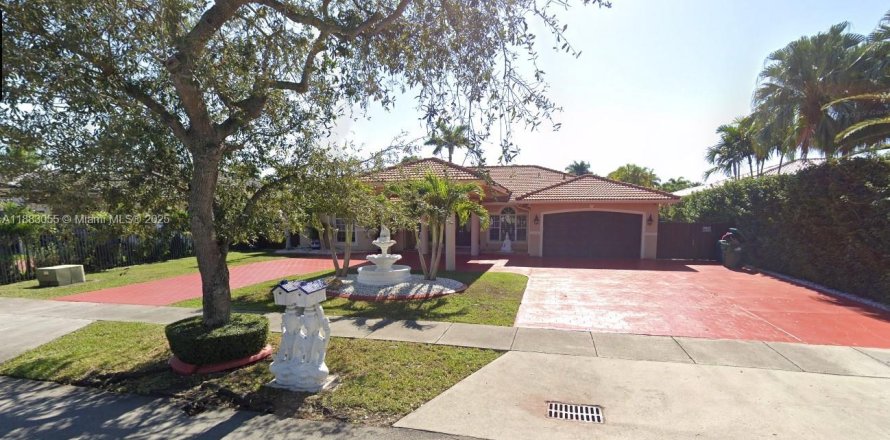Villa ou maison à Miami, Floride 5 chambres, 338.91 m2 № 1930932