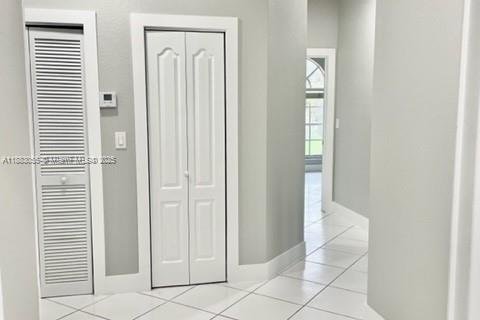 Villa ou maison à louer à Miami, Floride: 5 chambres, 338.91 m2 № 1930932 - photo 20
