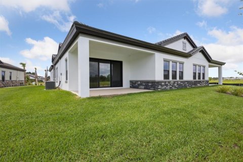 Villa ou maison à vendre à Zephyrhills, Floride: 3 chambres, 200.67 m2 № 1690648 - photo 21