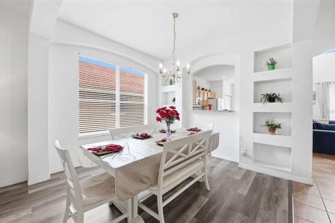 Купить виллу или дом в Дэвенпорт, Флорида 15 комнат, 257.43м2, № 2149722 - фото 6