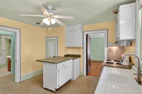 House in Gainesville, Florida 2 bedrooms, 101.45 sq.m. № 2110543 - photo 15