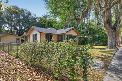 House in Gainesville, Florida 2 bedrooms, 101.45 sq.m. № 2110543 - photo 27