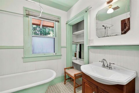 House in Gainesville, Florida 2 bedrooms, 101.45 sq.m. № 2110543 - photo 16