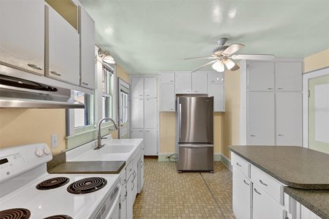 House in Gainesville, Florida 2 bedrooms, 101.45 sq.m. № 2110543 - photo 14