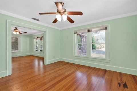 House in Gainesville, Florida 2 bedrooms, 101.45 sq.m. № 2110543 - photo 12